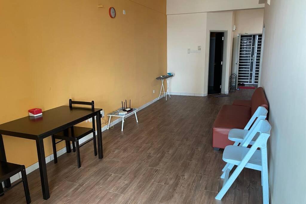Baojuwu@2 Bedrooms Akademik Suites Austin Height 조호르 바루 외부 사진